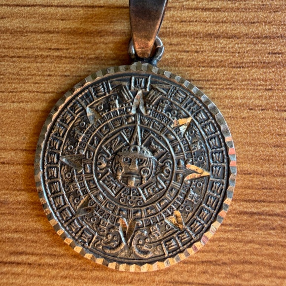 Aztec Mayan Sterling pendant from Mexico - Picture 1 of 5